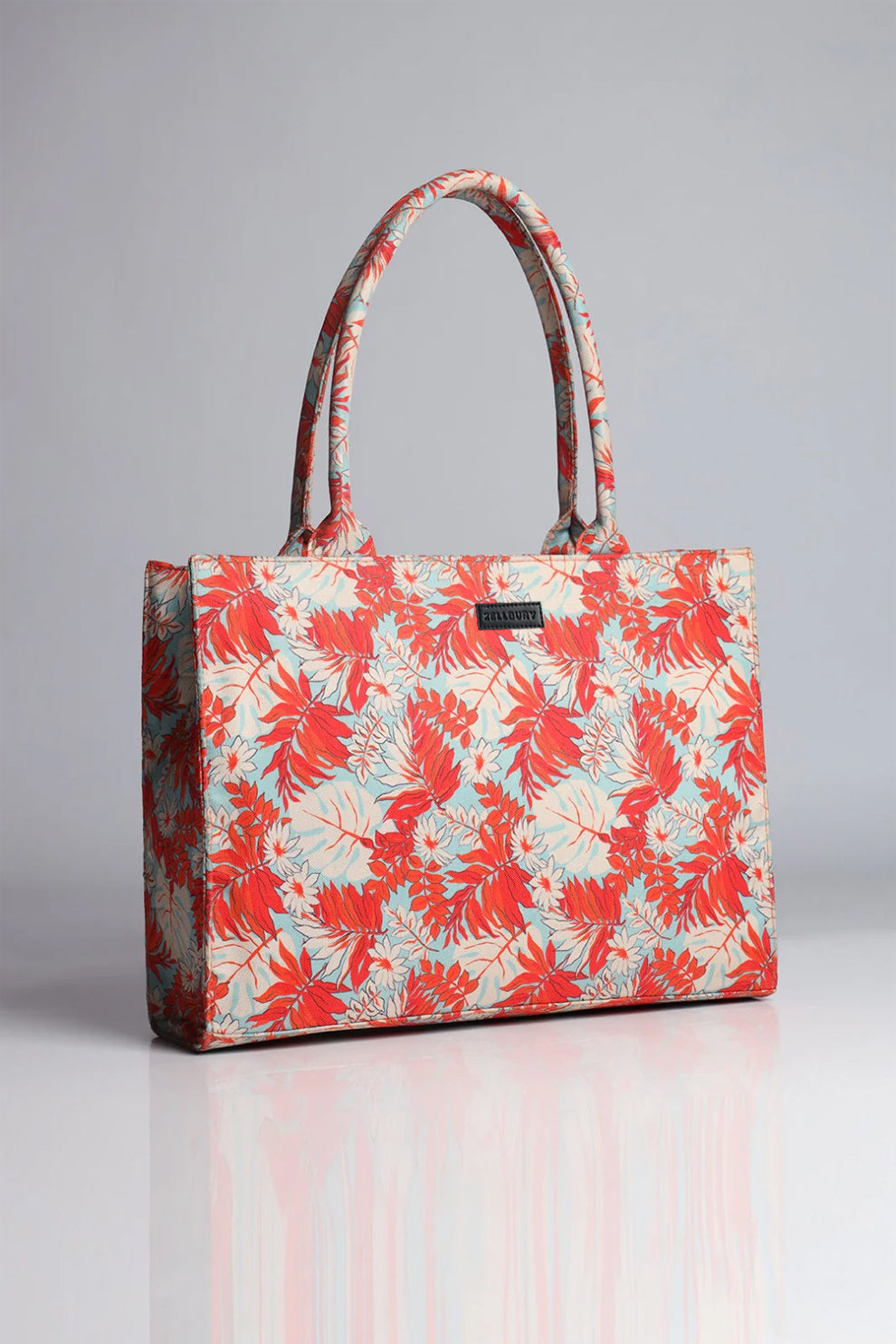 JESSI STREET - CANVAS TOTE - 27