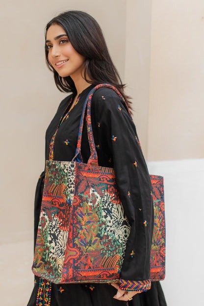 JESSI STREET - CANVAS TOTE - 23