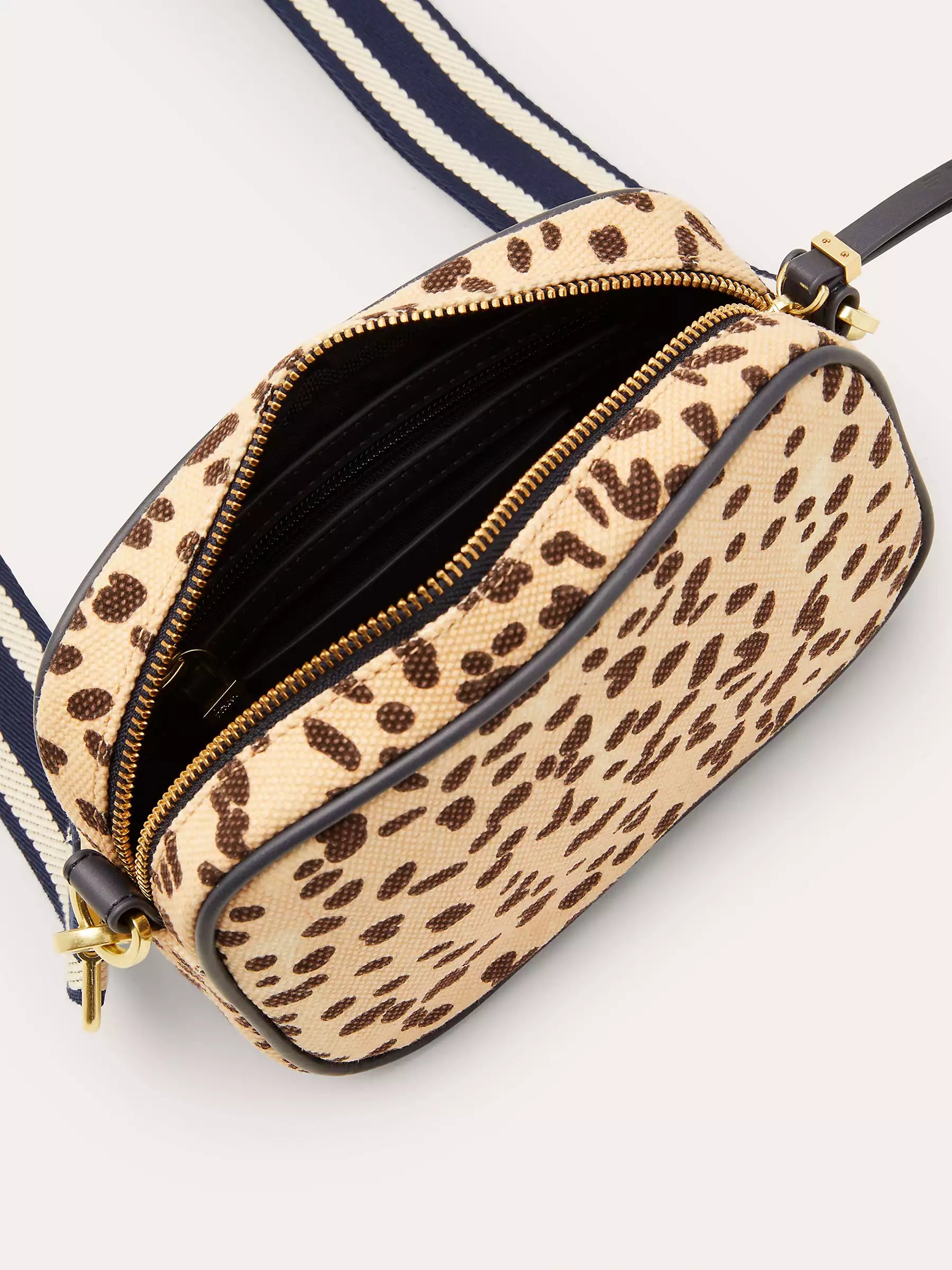 JESSI STREET- LEOPARD CANVAS CROSSBODY - 01