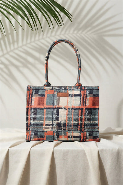 JESSI STREET - CANVAS TOTE - 44