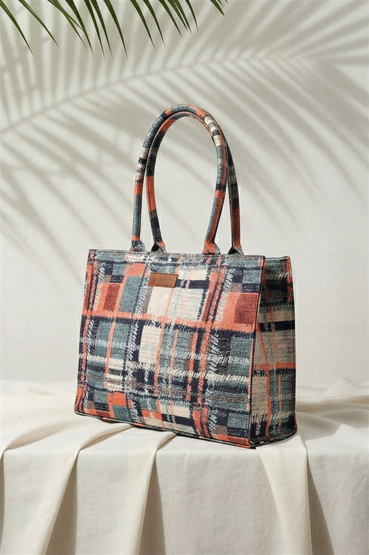 JESSI STREET - CANVAS TOTE - 44