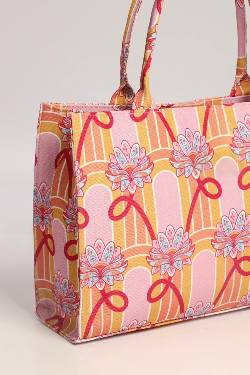 JESSI STREET - CANVAS TOTE - 12