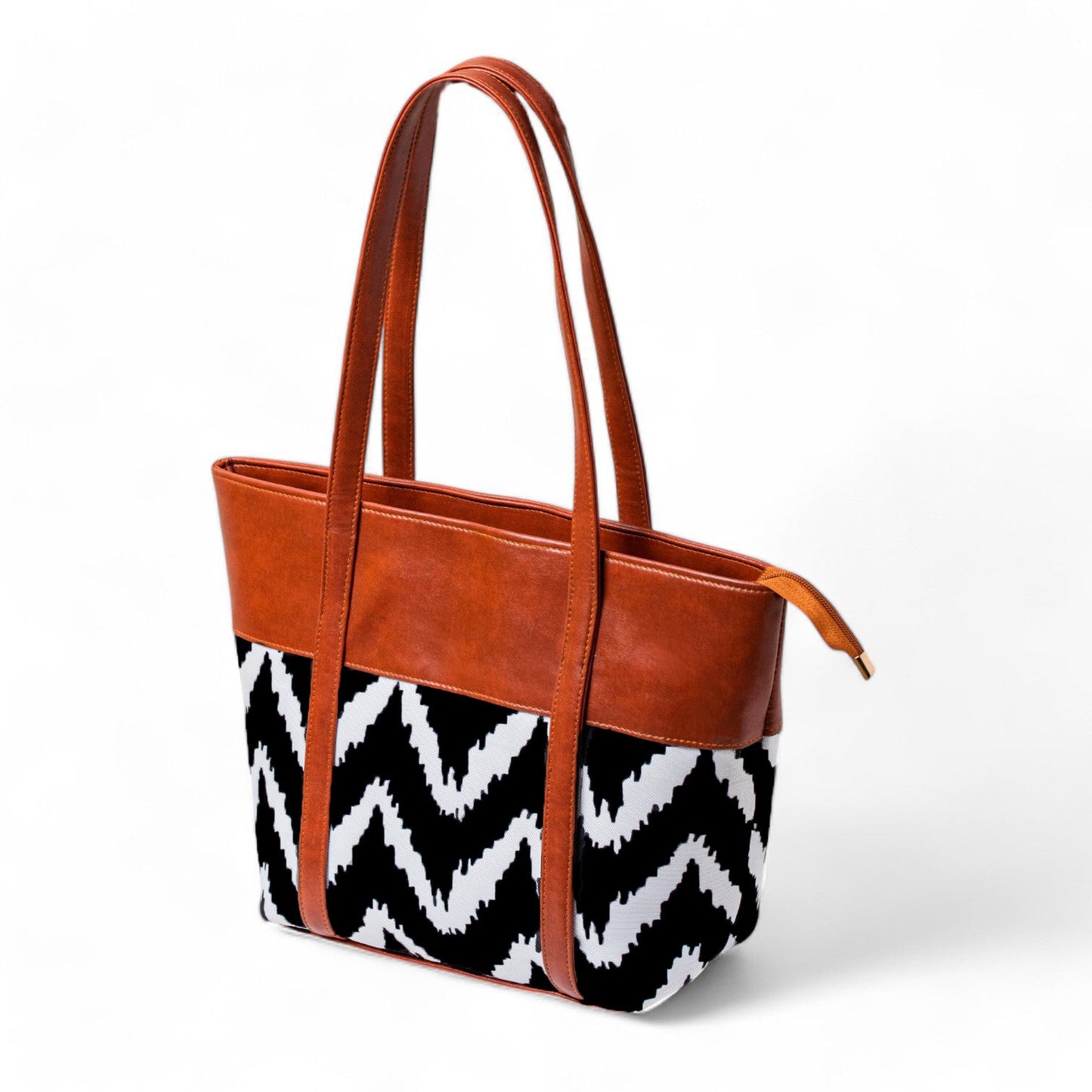 JESSI STREET - ZIGZAG TOTE - 01 - Brown